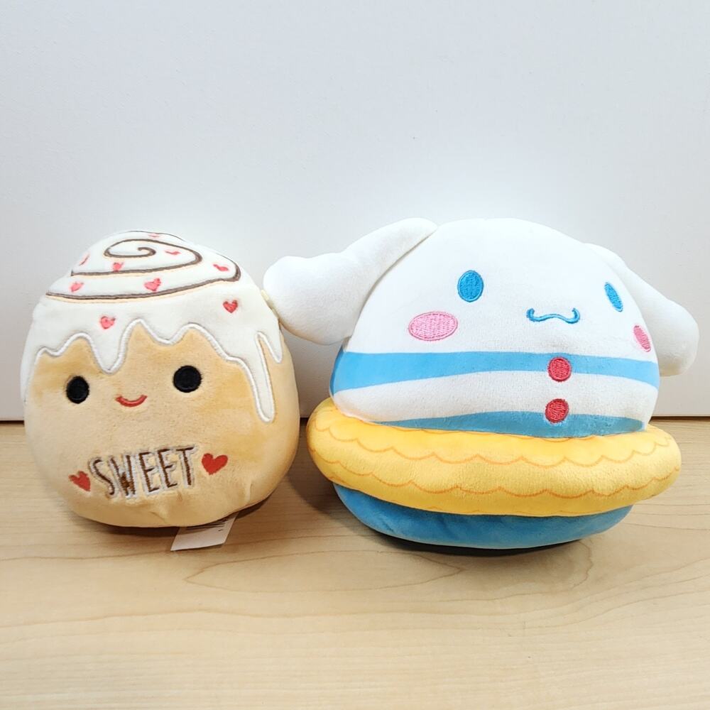 Squishmallows Sanrio Cinnamaroll (Swimsuit Pool) 6” & Cinnamon Roll Sweet 5"